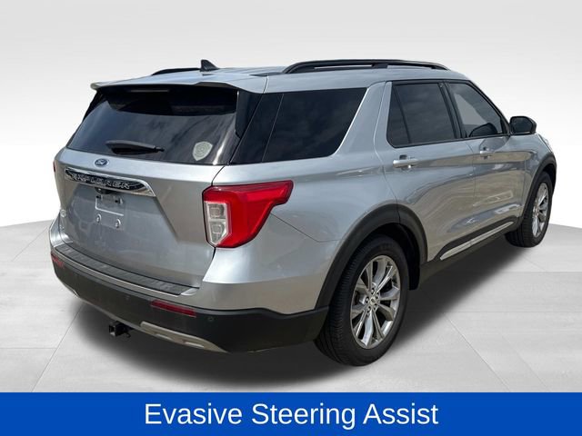 Used 2021 Ford Explorer XLT w/ Equipment Group 202A image 11
