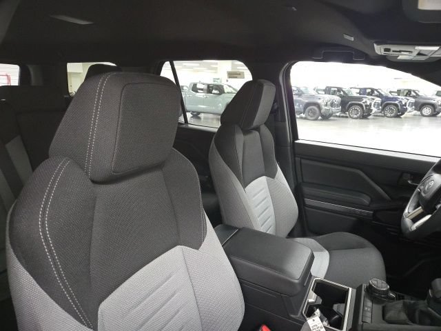 New 2026 Toyota 4Runner TRD Off-Road AWD/4WD image 10