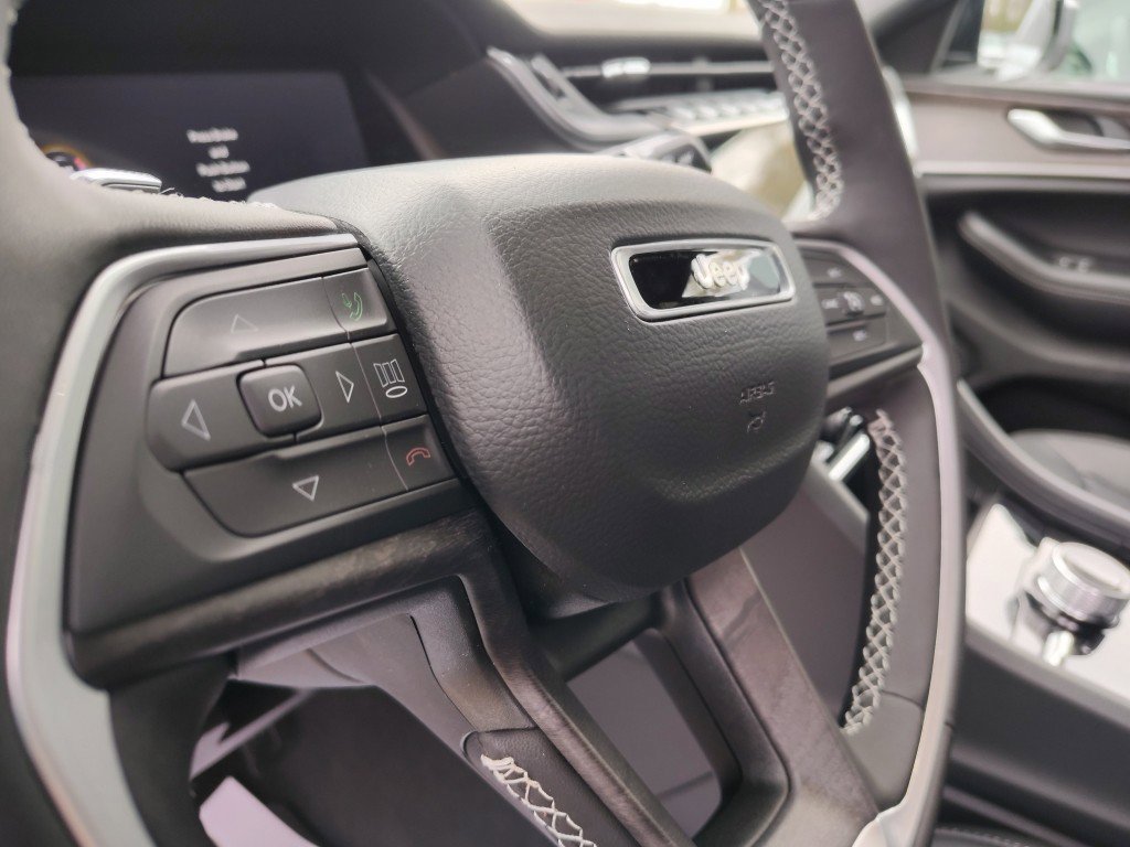 New 2025 Jeep Grand Cherokee Limited AWD/4WD image 19