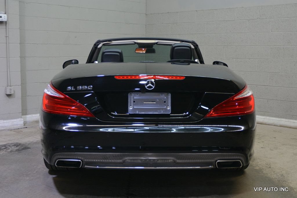 Used 2013 Mercedes-Benz SL 550 image 9