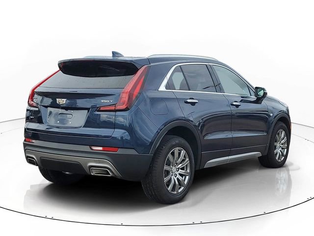 Used 2021 Cadillac XT4 Premium Luxury w/ Driver Assist Package AWD/4WD image 3