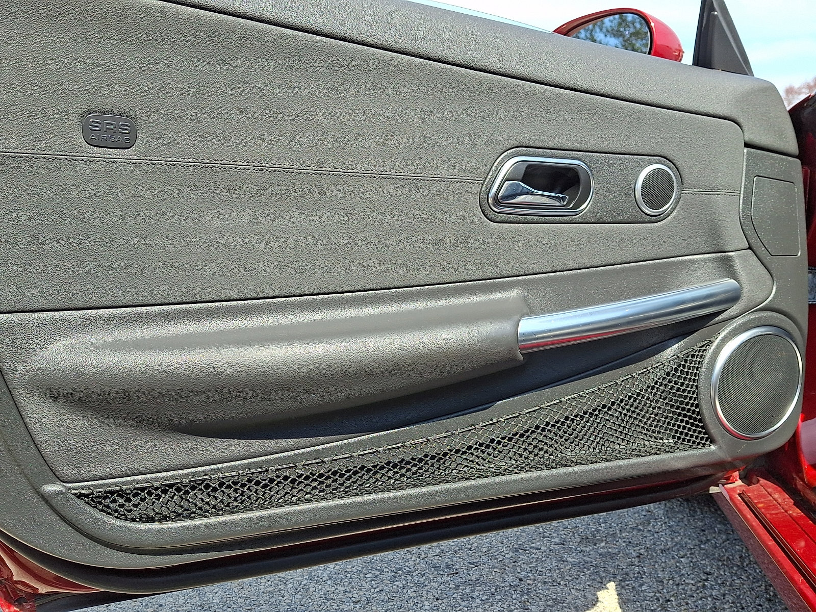 Used 2005 Chrysler Crossfire Limited image 14