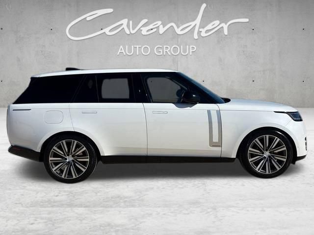 Used 2024 Land Rover Range Rover Autobiography AWD/4WD image 6