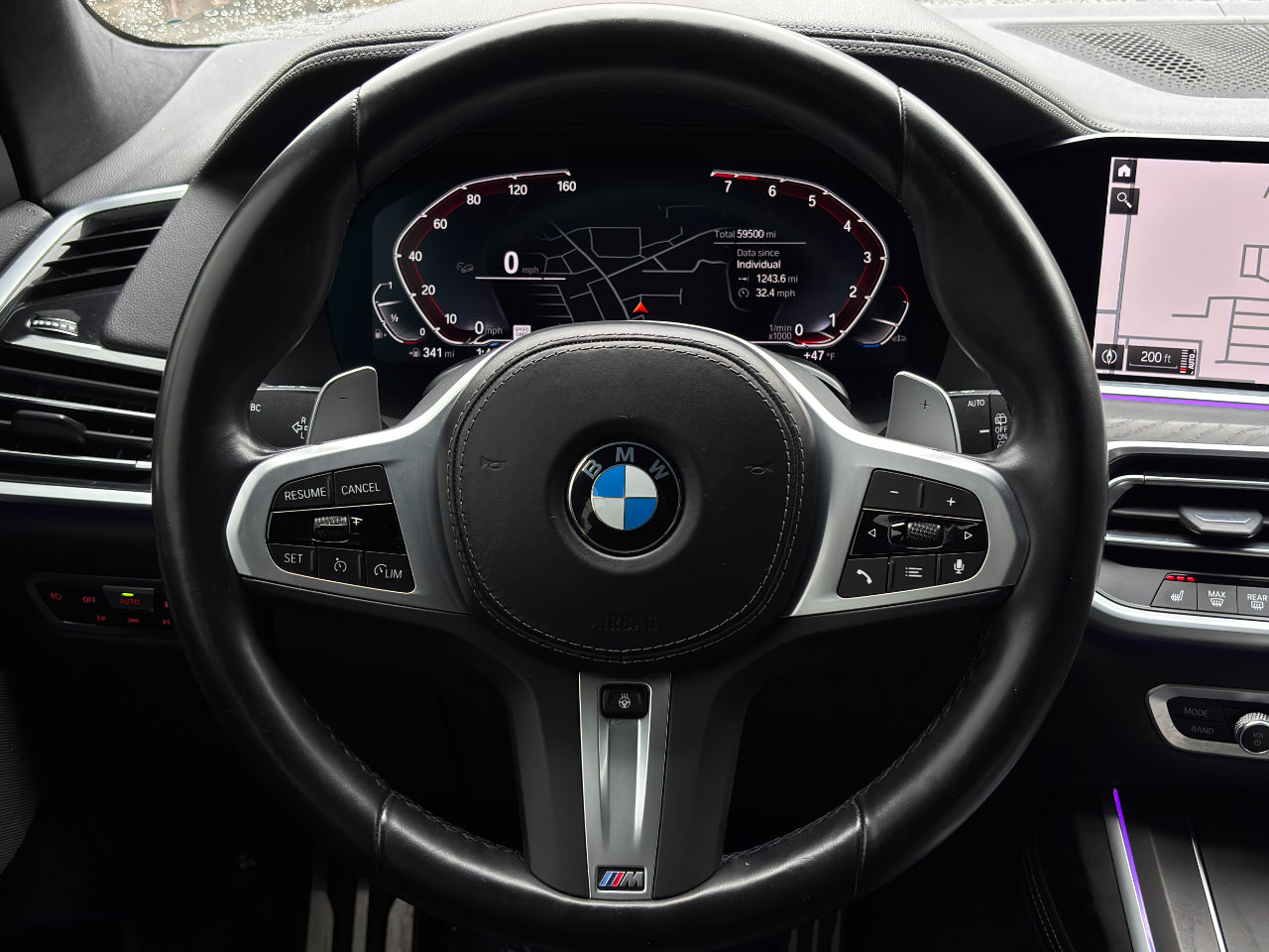 Used 2022 BMW X7 xDrive40i w/ M Sport Package image 29