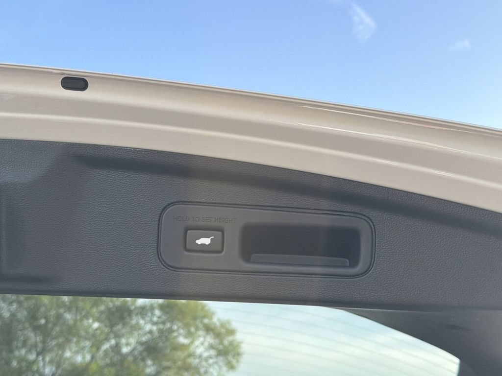 New 2026 Acura MDX FWD w/ Technology Package image 15