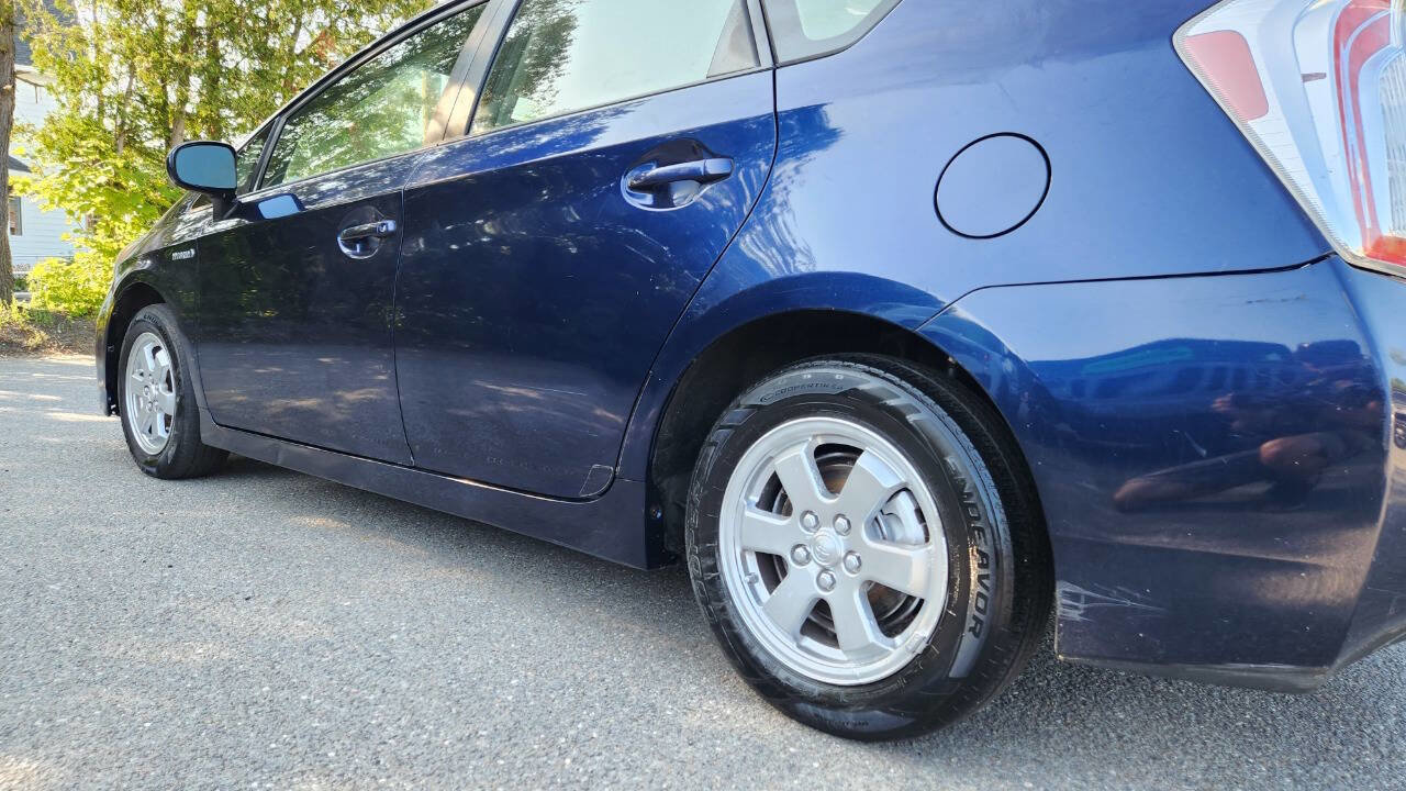 Used 2012 Toyota Prius Two image 9