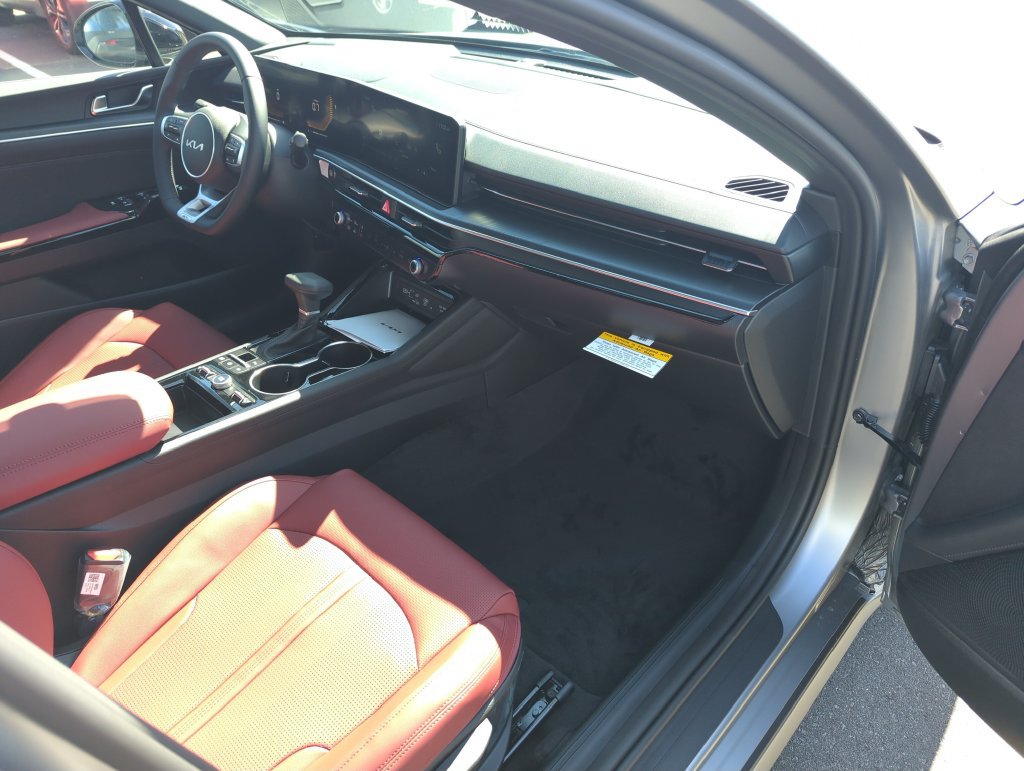 New 2027 Kia K5 GT-Line image 36