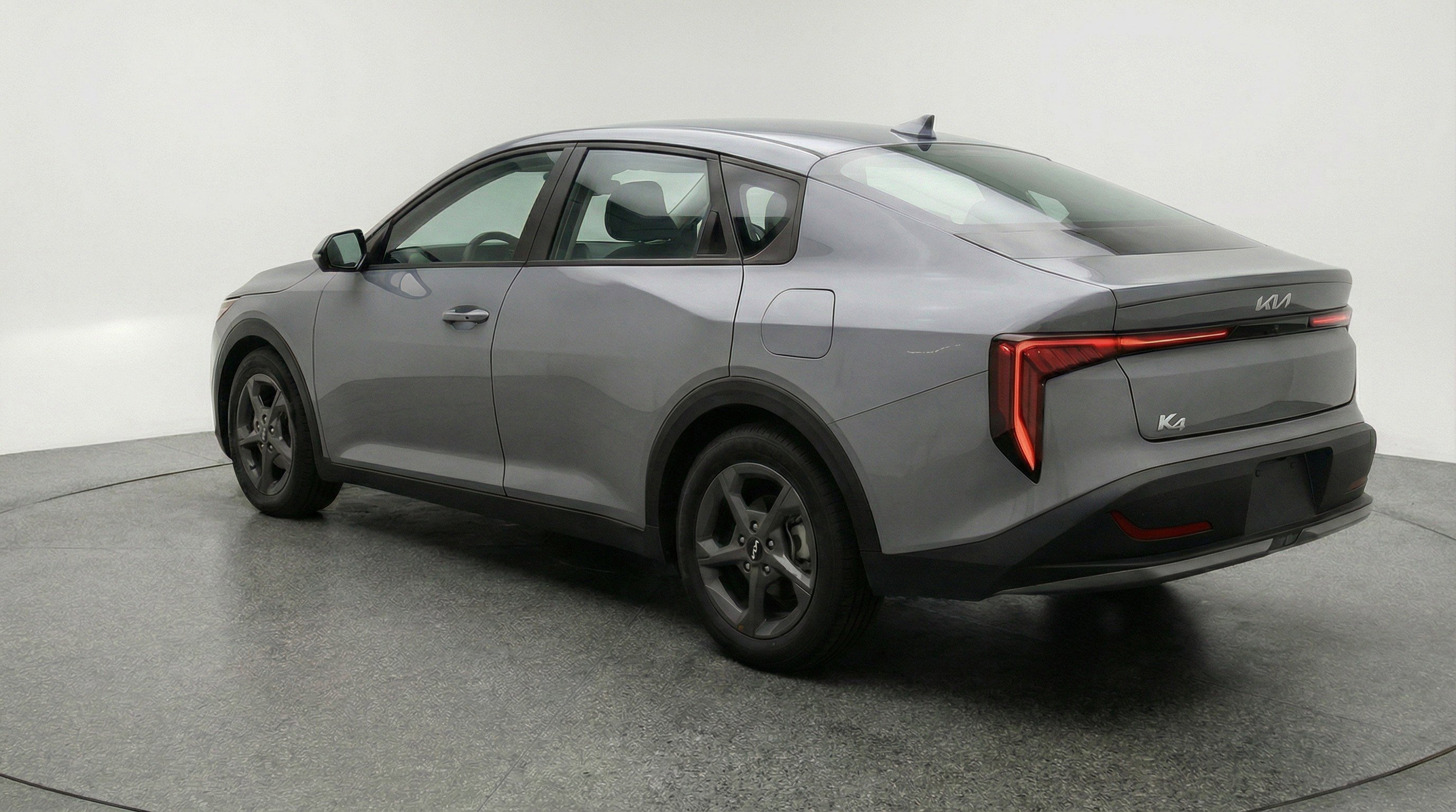 Used 2025 Kia K4 FWD image 6