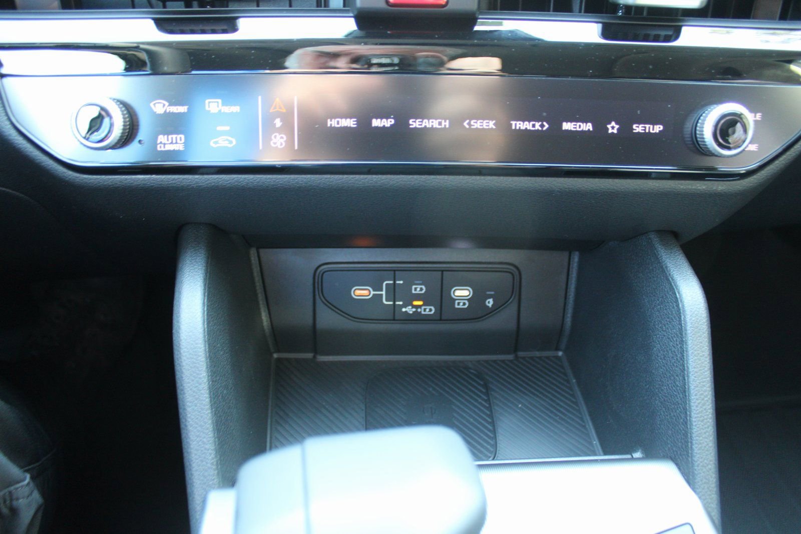 New 2026 Kia Sportage SX image 45