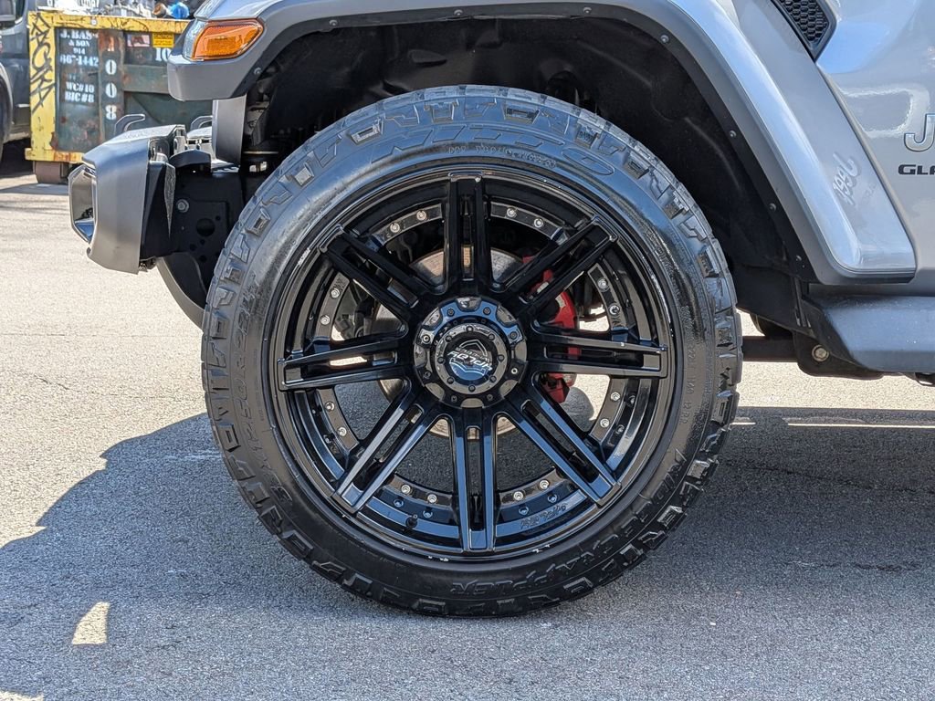 Used 2020 Jeep Gladiator Overland AWD/4WD image 28