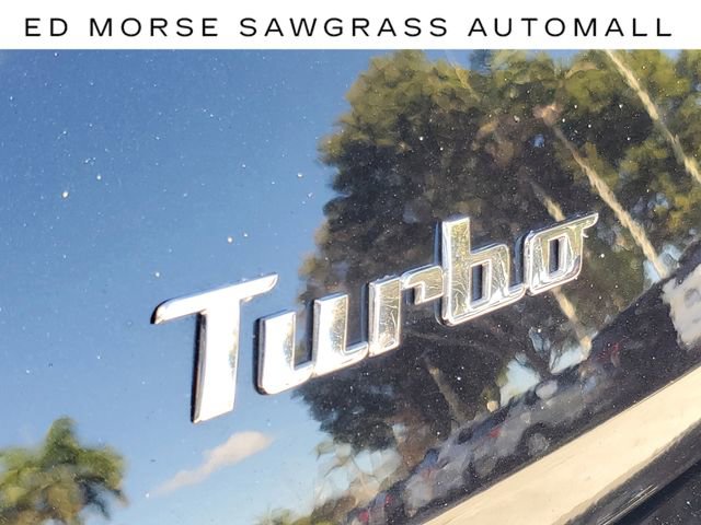 Used 2019 Volkswagen Beetle 2.0T SE image 8