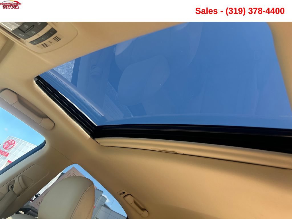 Used 2011 Lexus RX 450h AWD w/ Premium Pkg image 19