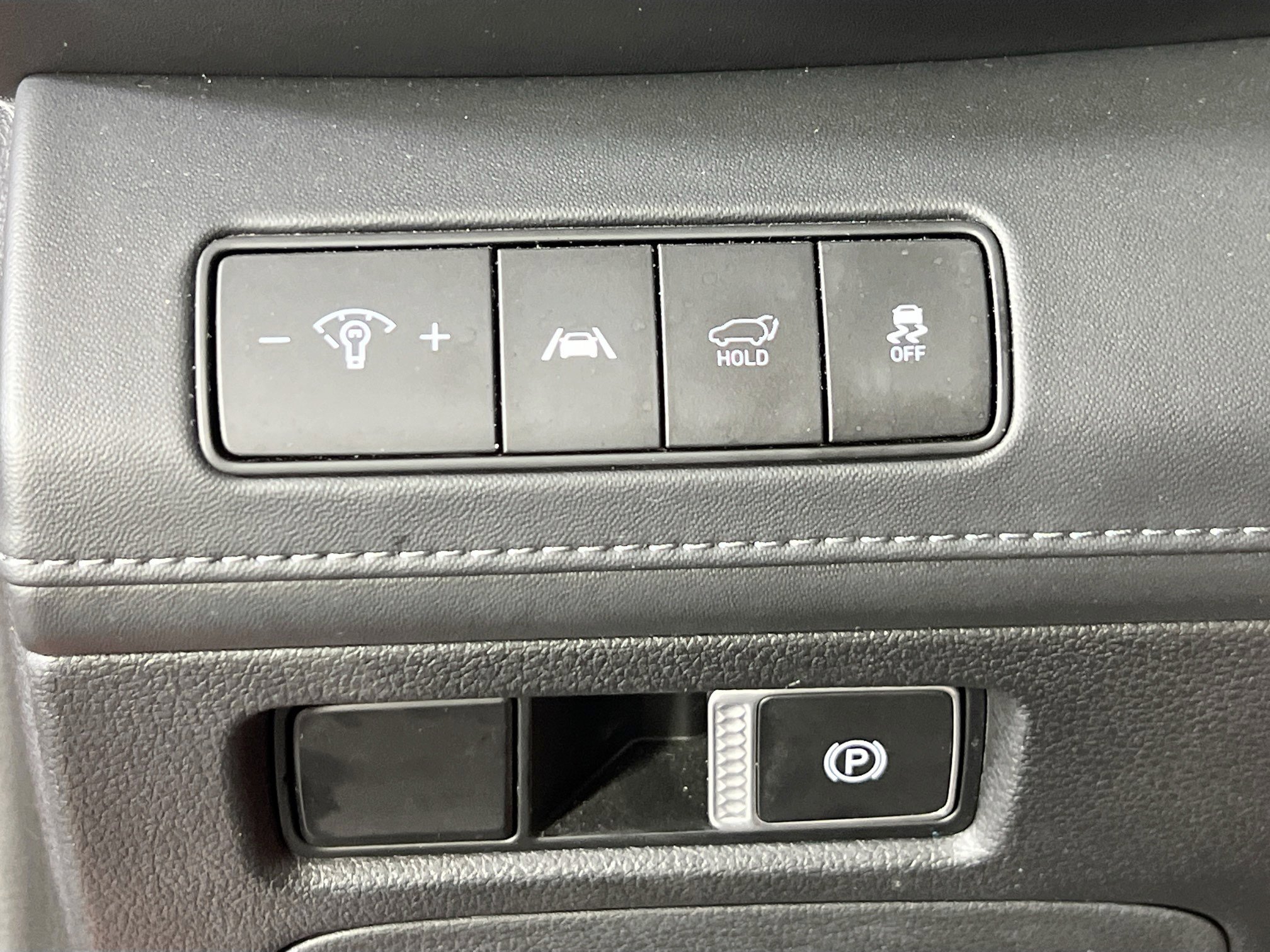Used 2022 Hyundai Santa Fe Calligraphy AWD/4WD image 10