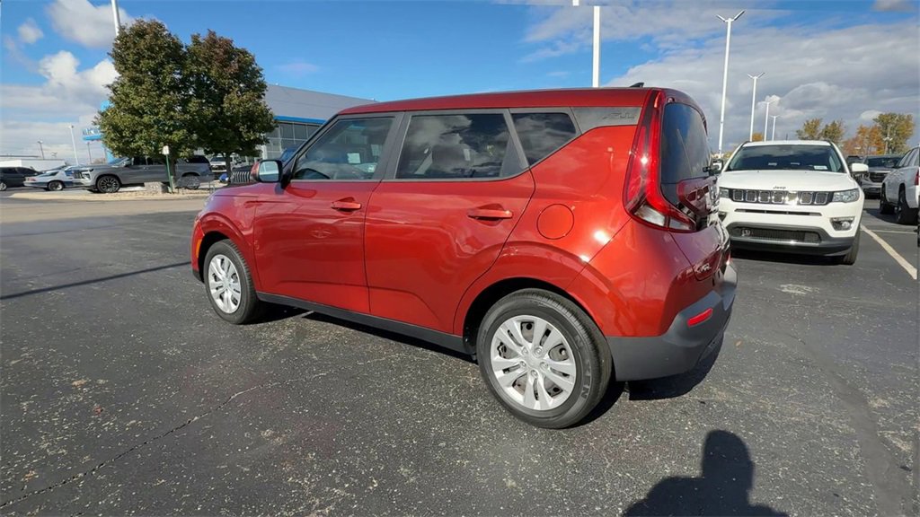 Used 2020 Kia Soul LX image 6