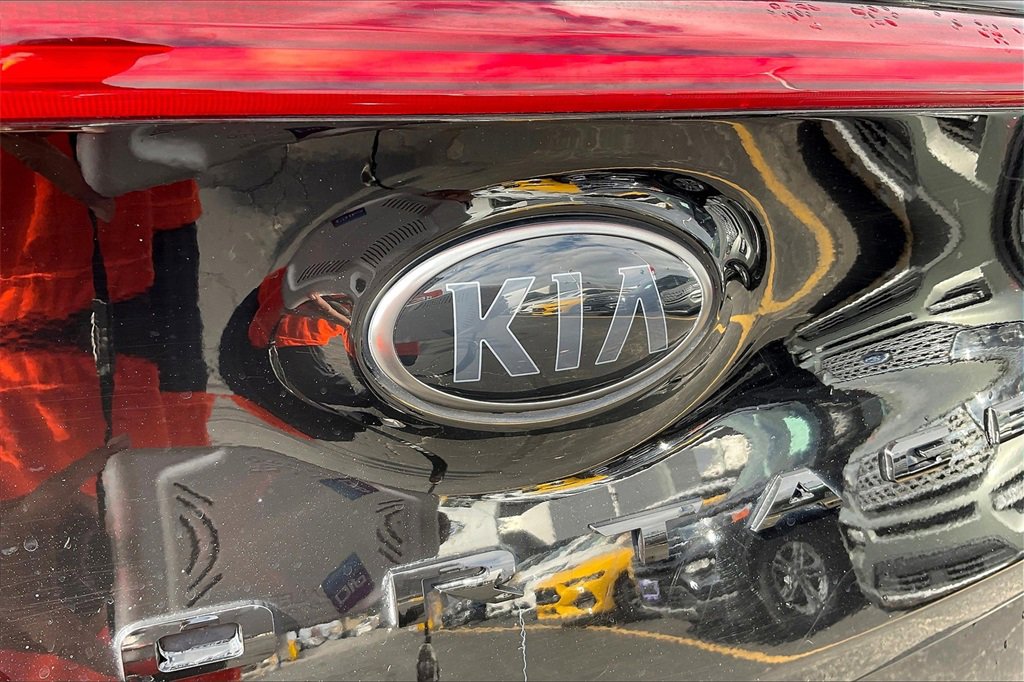 Used 2021 Kia Sportage S image 28