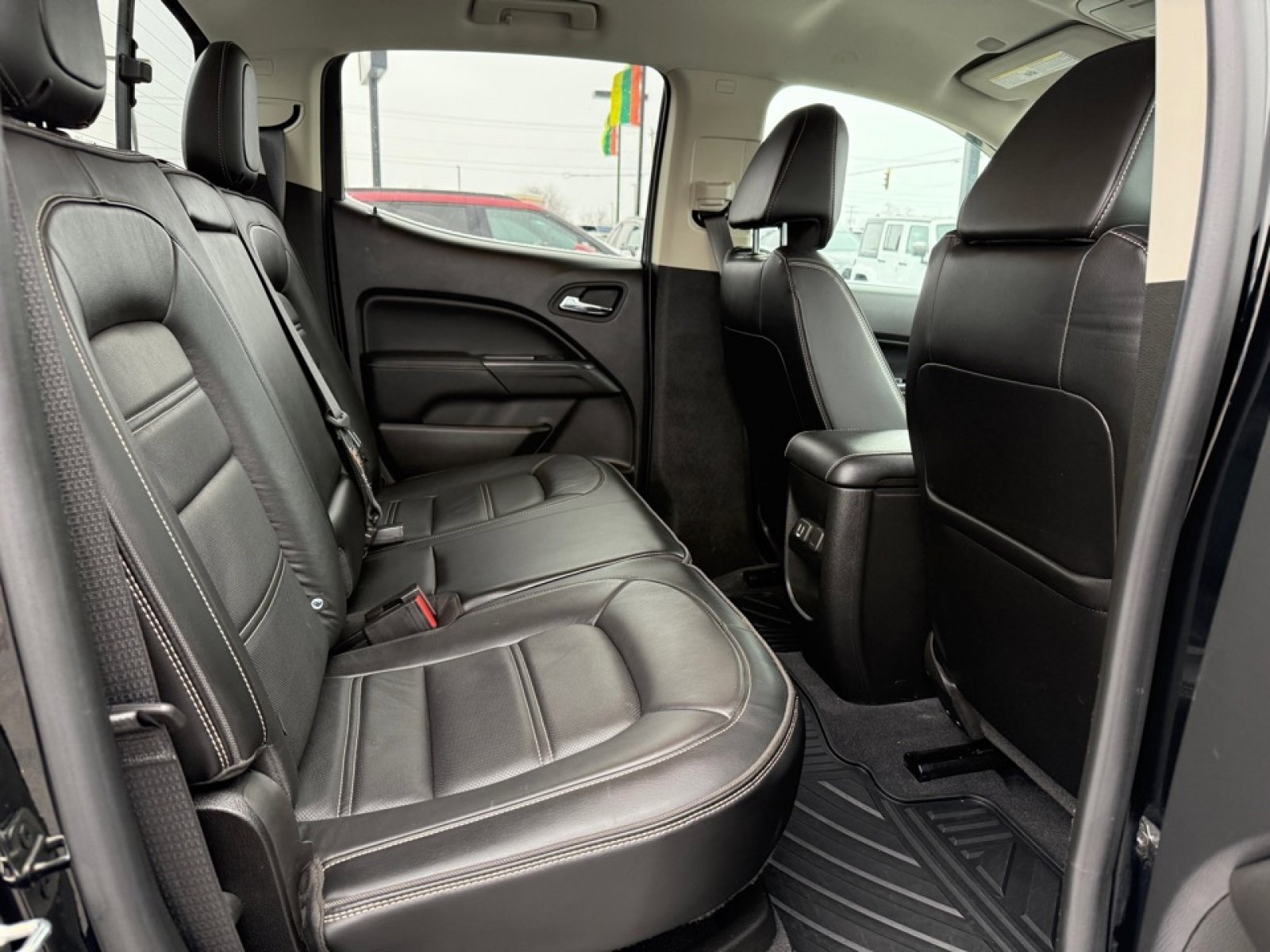 Used 2020 GMC Canyon Denali image 15