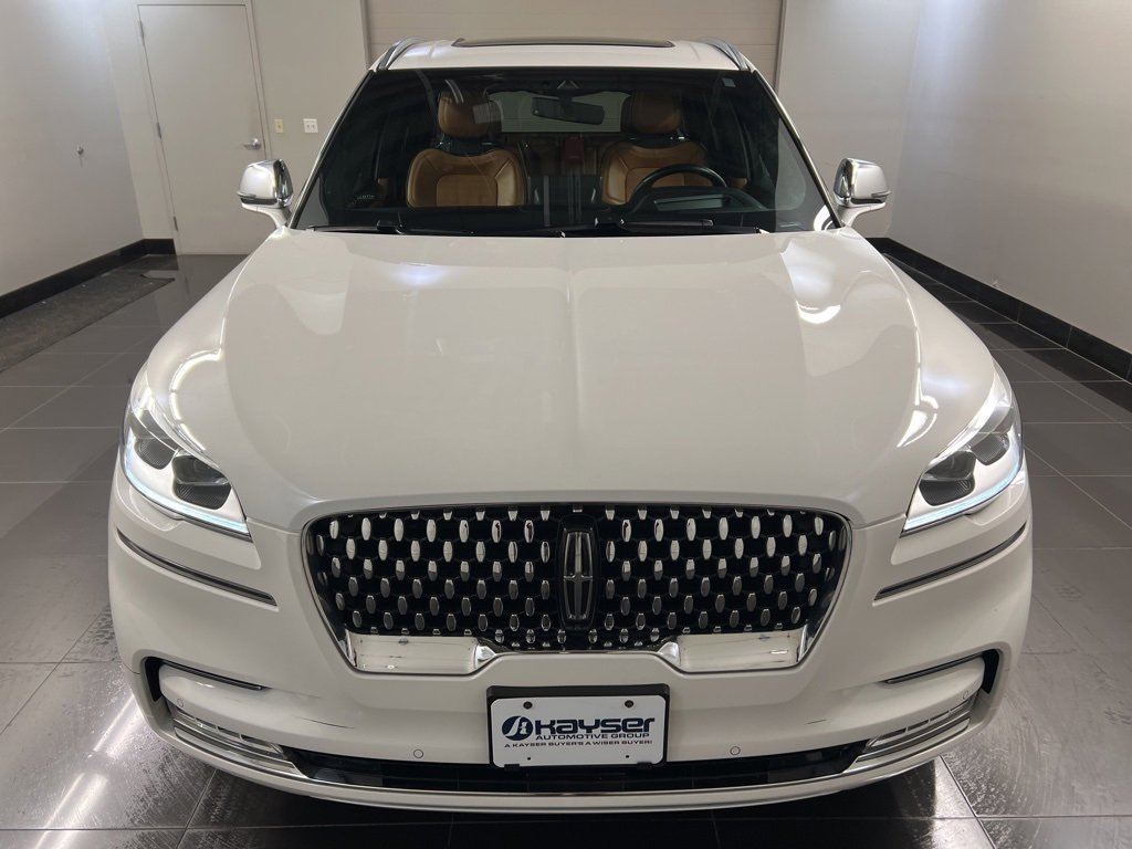 Certified 2020 Lincoln Aviator Black Label w/ Dynamic Handling Package image 2