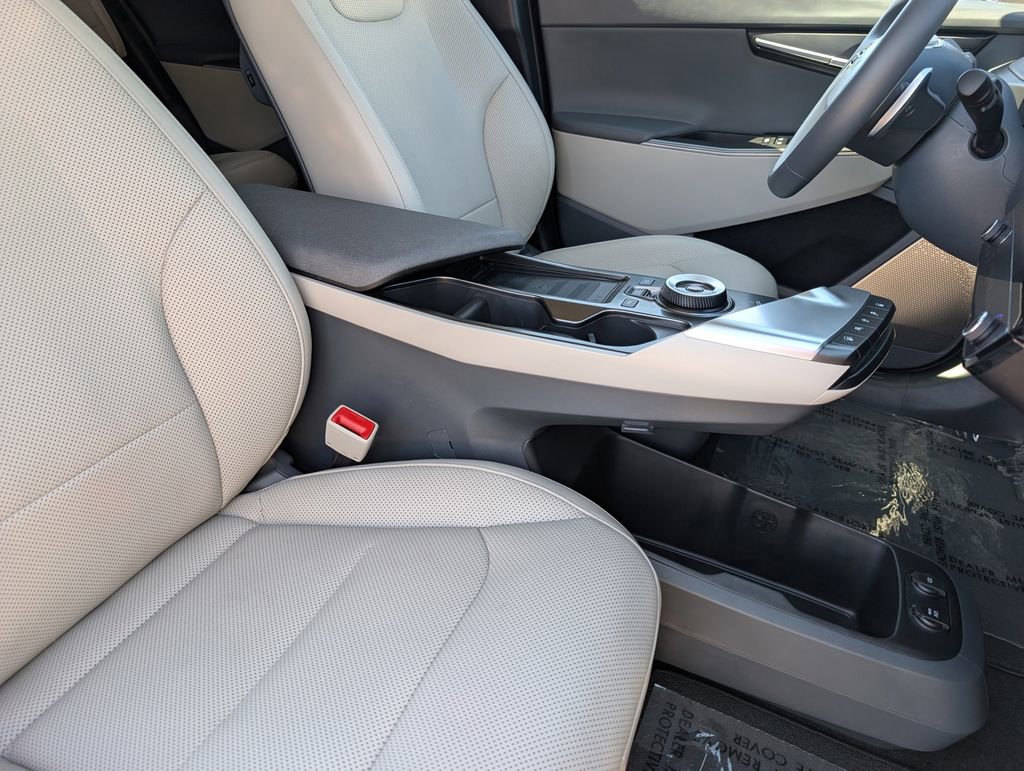 Used 2024 Kia EV6 Wind image 23