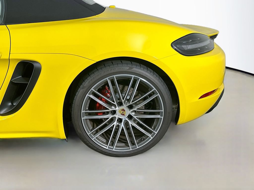 New 2025 Porsche 718 Boxster GTS image 28