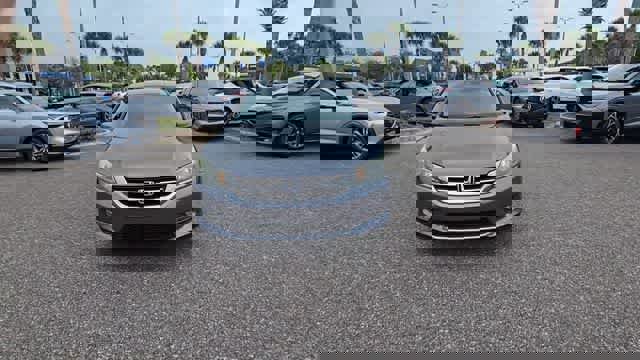 Used 2013 Honda Accord EX-L image 3