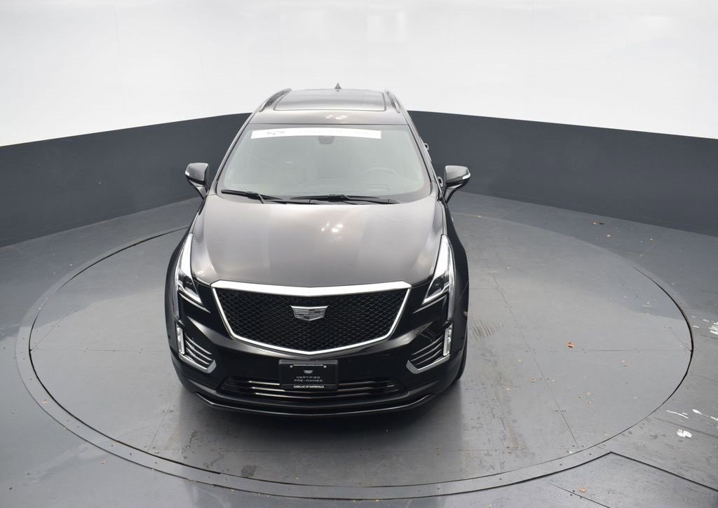 Certified 2024 Cadillac XT5 Sportv w/ LPO, Red Accent Package image 39