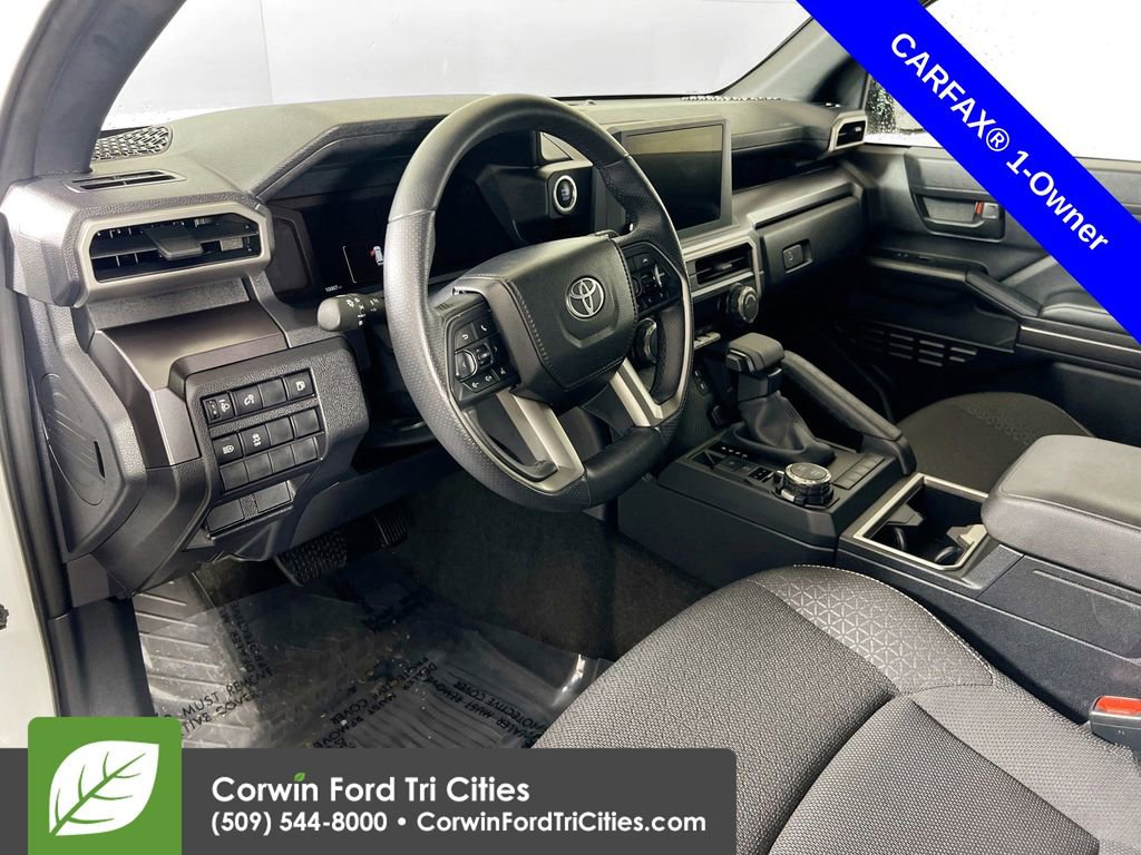 Used 2025 Toyota 4Runner SR5 image 3