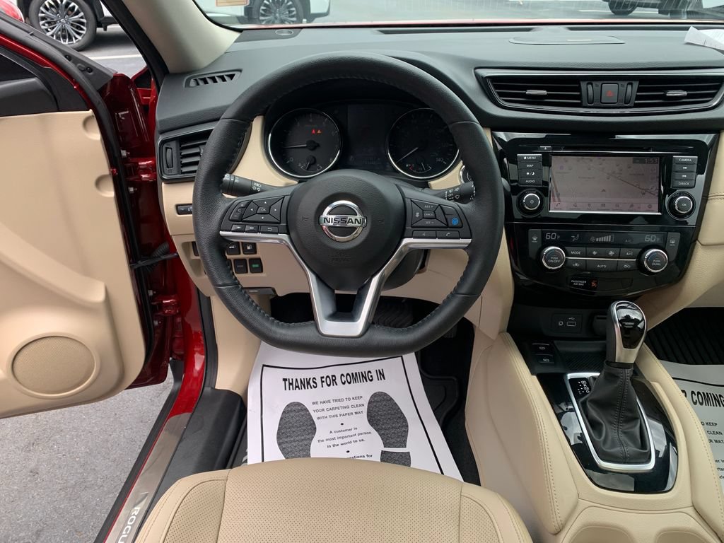 Used 2020 Nissan Rogue SL w/ Premium Package FWD image 22