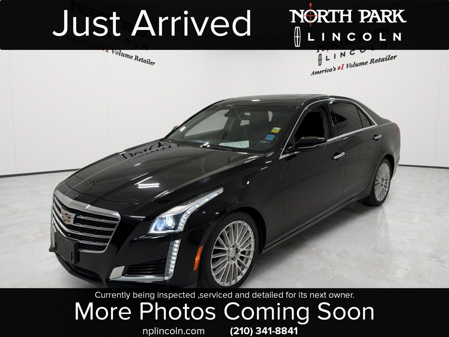 Used 2019 Cadillac CTS Luxury RWD image 1