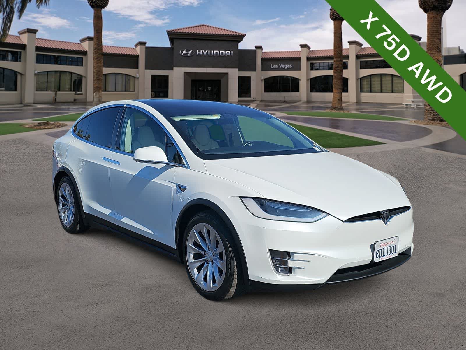 Used 2018 Tesla Model X 75D AWD/4WD image 2