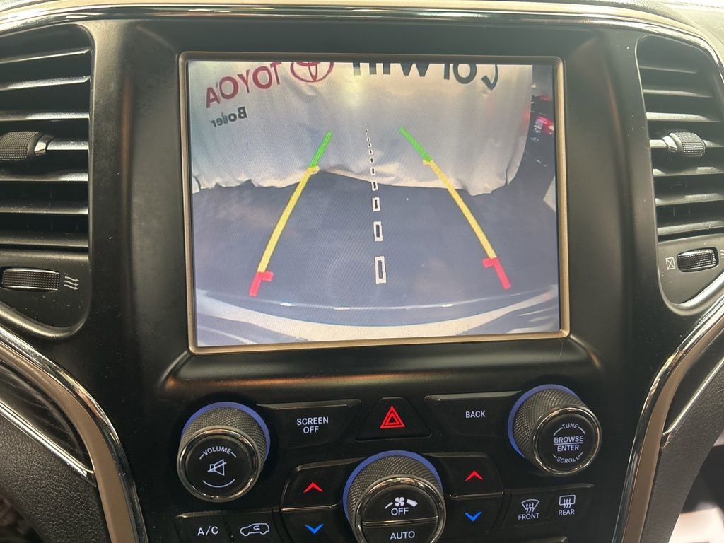 Used 2014 Jeep Grand Cherokee Summit image 28