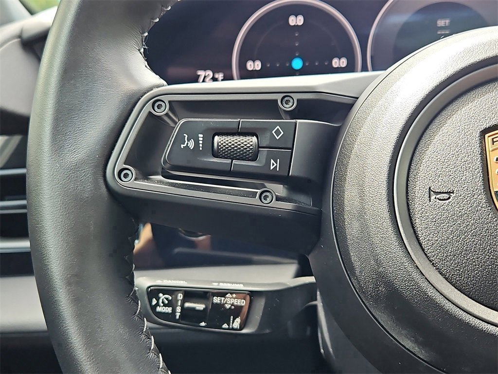 Certified 2025 Porsche Taycan image 31