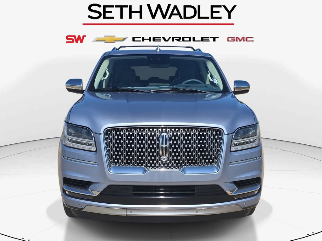 Used 2021 Lincoln Navigator Black Label w/ Cargo Convenience Package AWD/4WD image 2