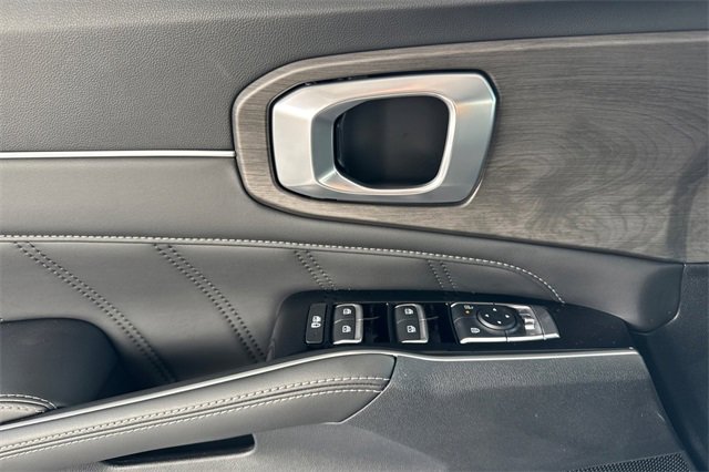 New 2026 Kia Sorento SX image 12
