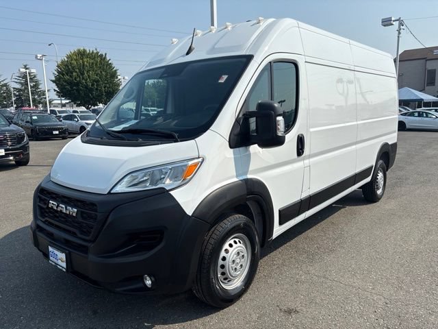Used 2024 RAM ProMaster 2500 w/ Convenience Group FWD image 1