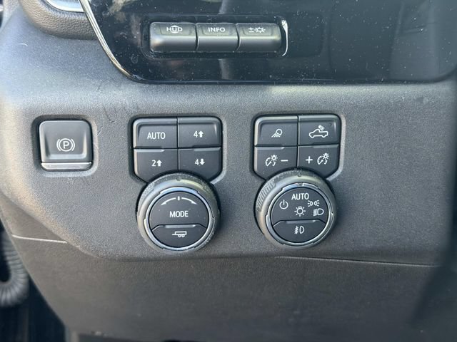 Used 2024 Chevrolet Silverado 2500 High Country w/ High Country Premium Package AWD/4WD image 27