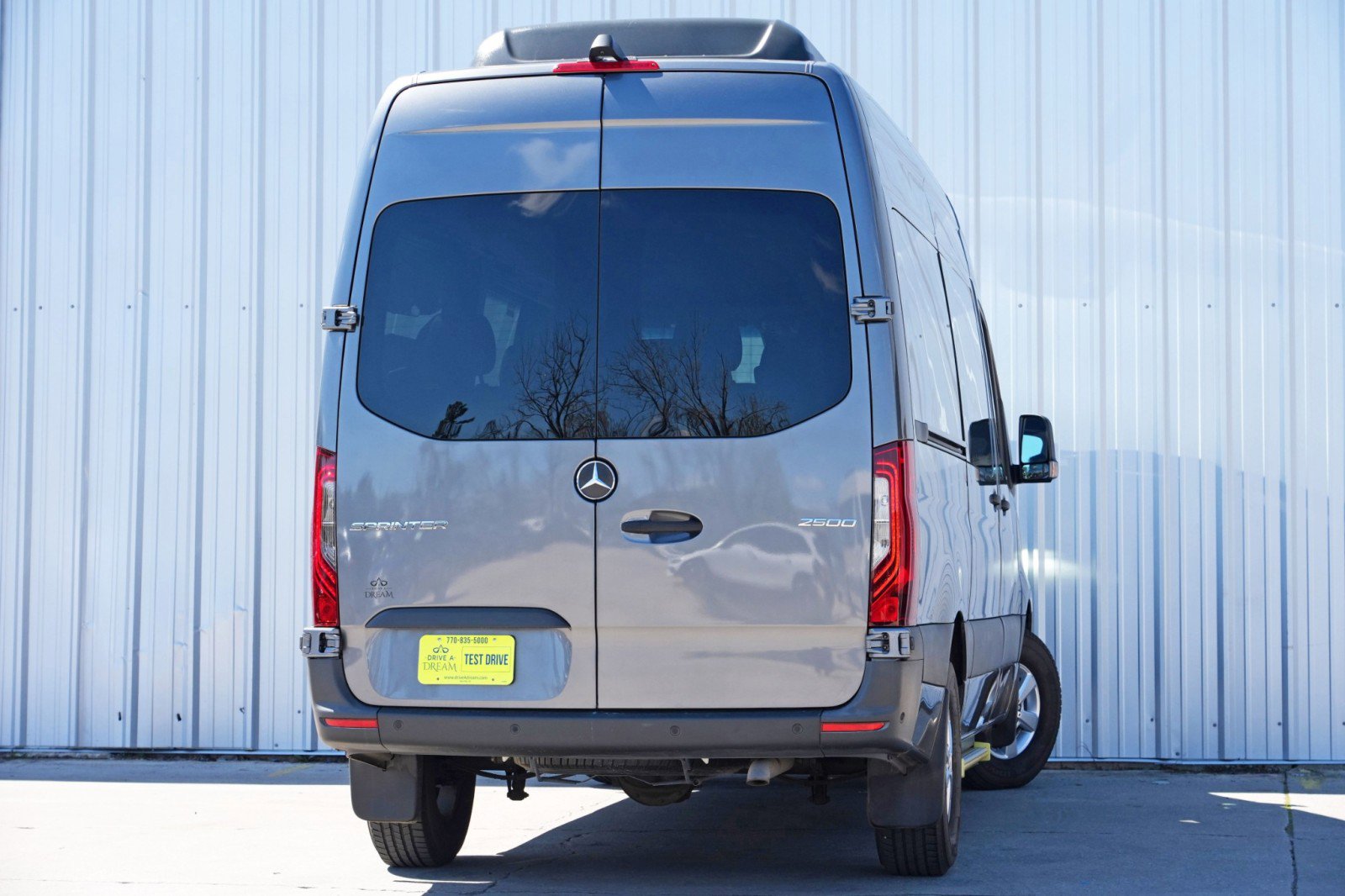 Used 2023 Mercedes-Benz Sprinter 2500 image 5