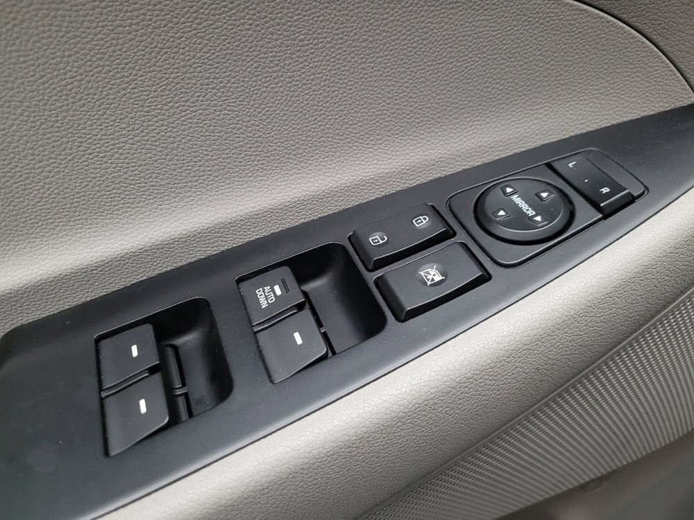 Used 2016 Hyundai Tucson SE image 27