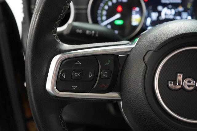 Used 2023 Jeep Wrangler Unlimited Sahara image 18