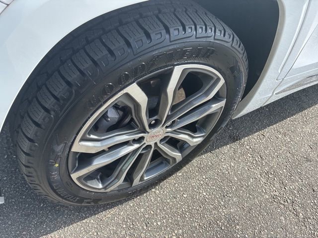 Used 2020 GMC Terrain Denali w/ Denali Premium Package image 12