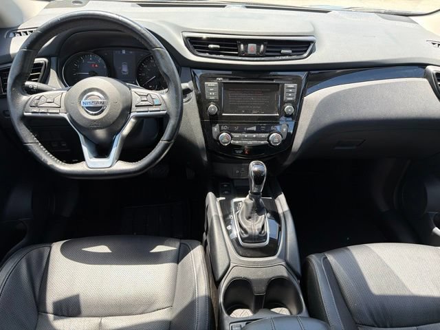Used 2022 Nissan Rogue Sport SL FWD image 18