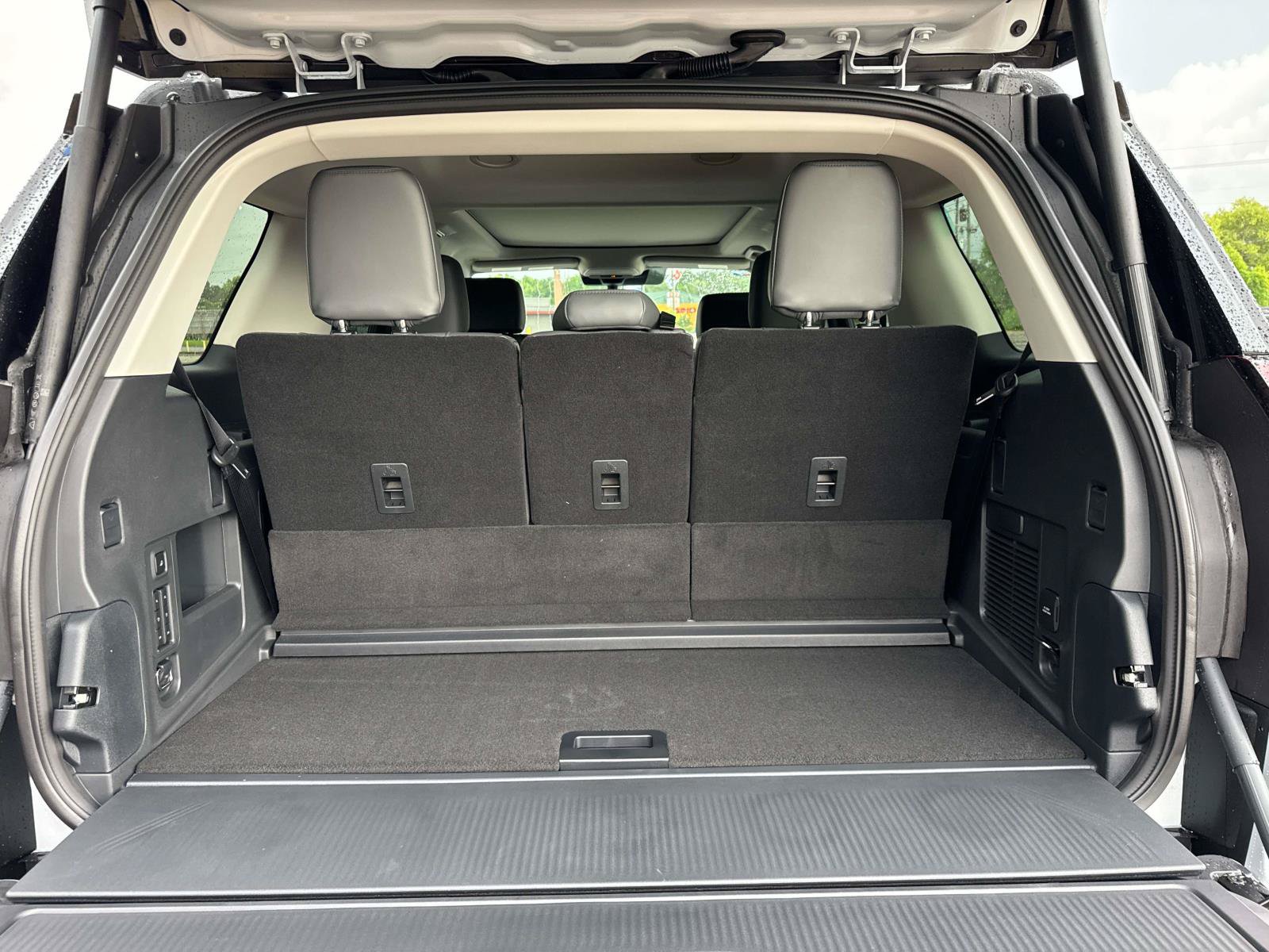 New 2026 Ford Expedition Active RWD image 6
