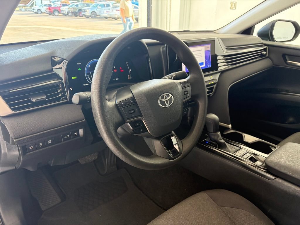 Used 2025 Toyota Camry LE FWD image 2