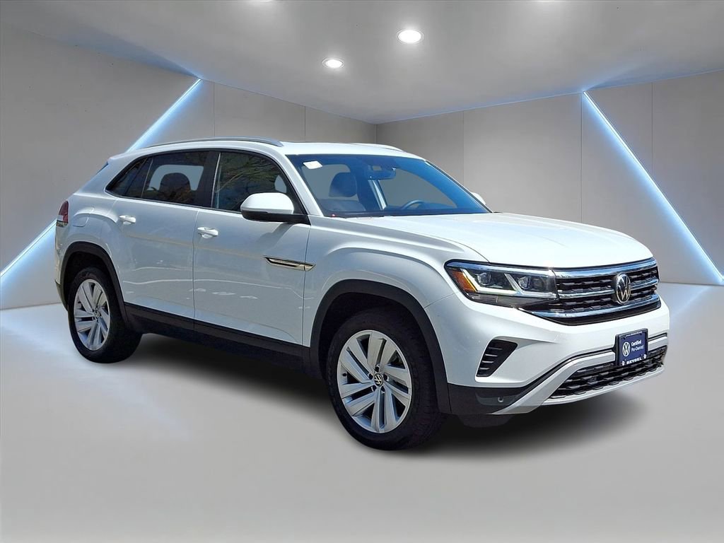 Certified 2023 Volkswagen Atlas Cross Sport SE w/ Panoramic Sunroof Package AWD/4WD image 3