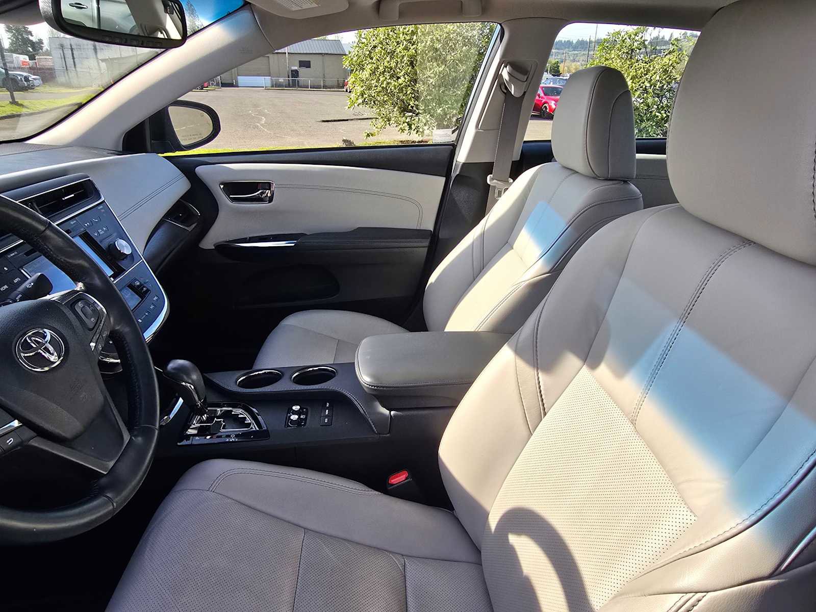 Certified 2018 Toyota Avalon Limited w/ All Weather Liner Package image 20