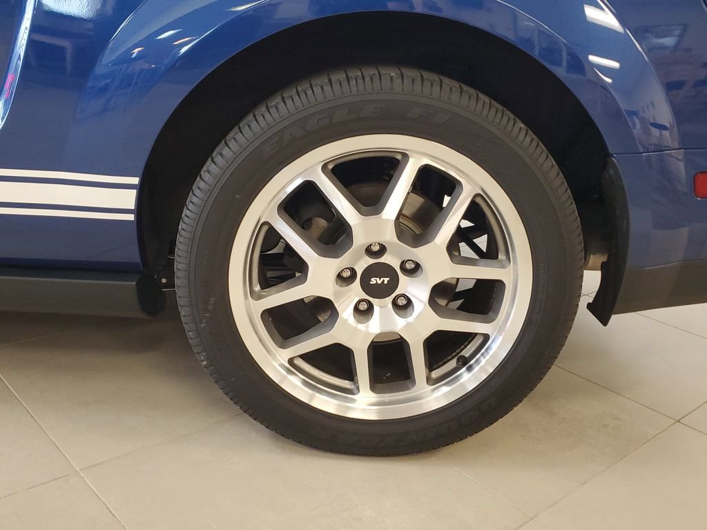 Used 2007 Ford Mustang Shelby GT500 RWD image 7