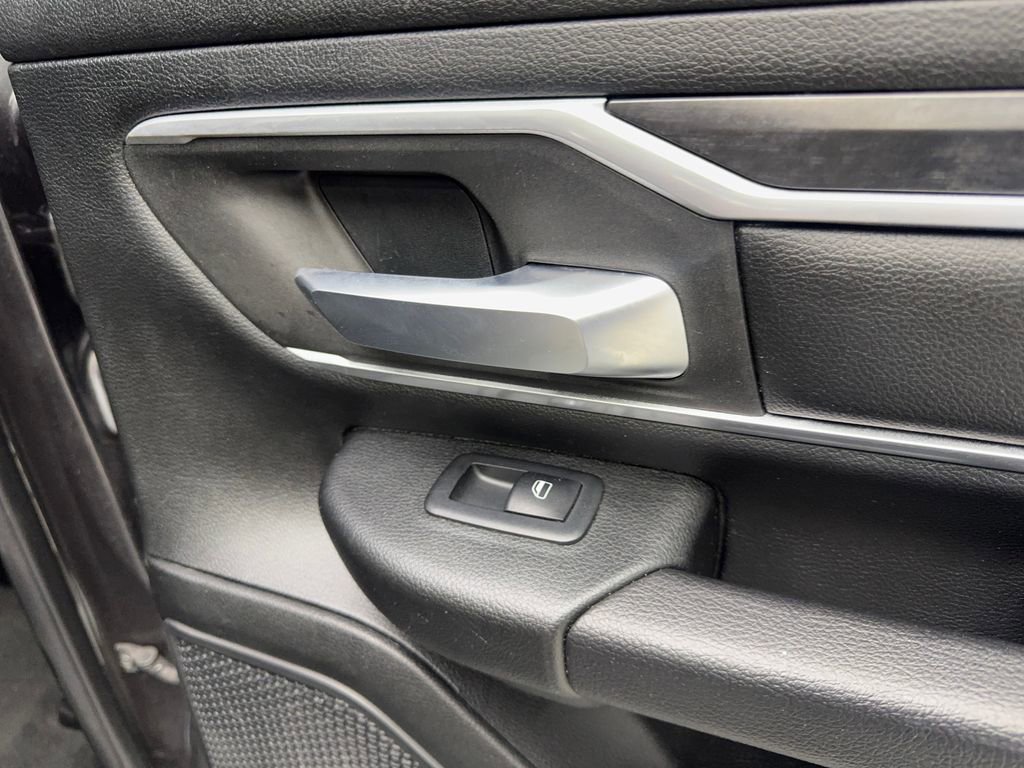 Used 2021 RAM 1500 Lone Star image 45