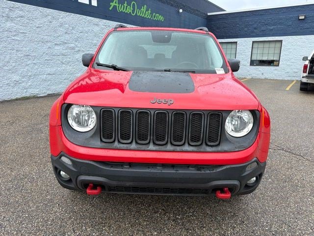 Used 2015 Jeep Renegade Trailhawk AWD/4WD image 8