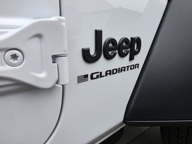 New 2026 Jeep Gladiator Sport image 10
