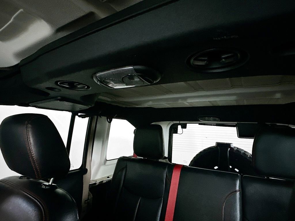 Used 2017 Jeep Wrangler Unlimited Rubicon image 20