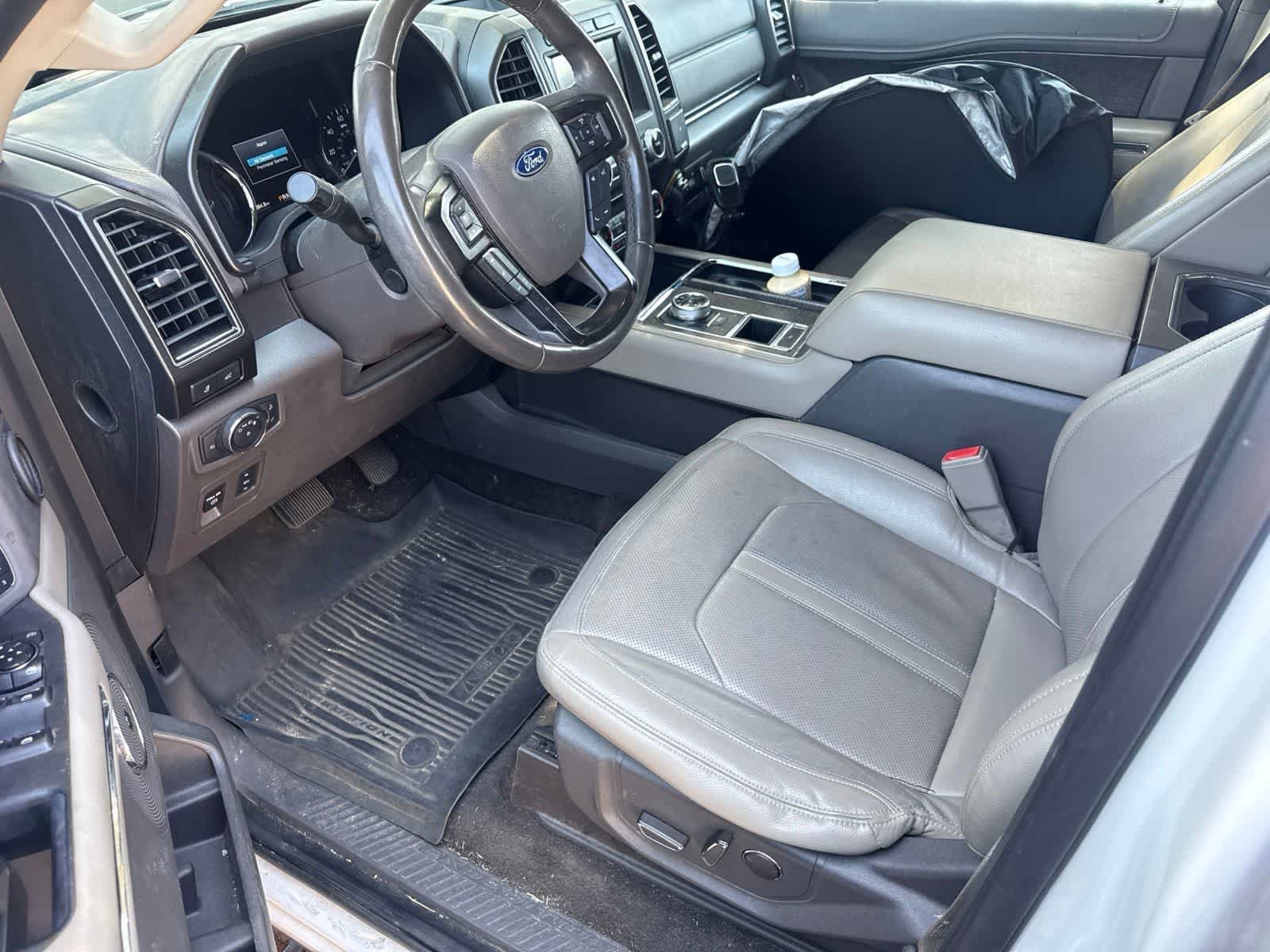 Used 2018 Ford Expedition Max Limited w/ Equipment Group 301A RWD image 7
